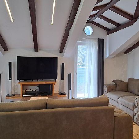 Apartment Sasha Котор Екстер'єр фото