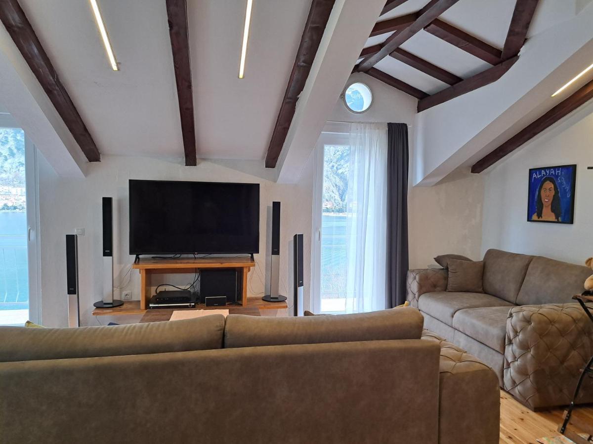 Apartment Sasha Котор Екстер'єр фото